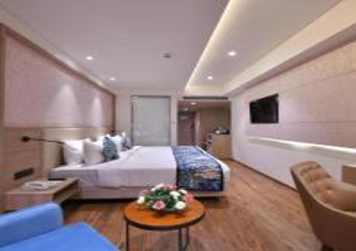 Hotel Luxe Manor Near Delhi Airport Nueva Delhi Exterior foto